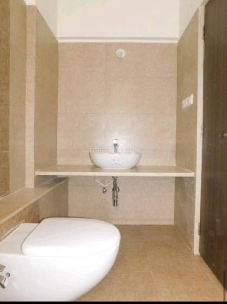Bathroom, lnt-veridian 1 Bedroom 499 Sq.Ft. Apartment In Powai Mumbai 10574827