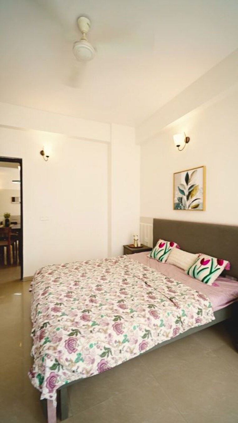 Bedroom, kingswood-court 2.5 Bedroom 1400 Sq.Ft. Apartment In Sain Vihar Ghaziabad 10574810