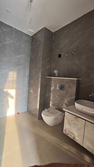 Bathroom in 3 BHK Builder Floor at Amolik Aster Woods, Sector 98 – for Sale