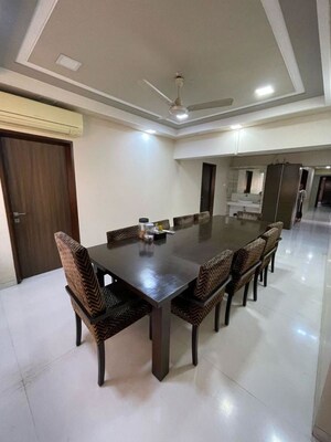 Team Area in 6+ BHK Apartment at Tapovan CHS, Santacruz West – for Sale