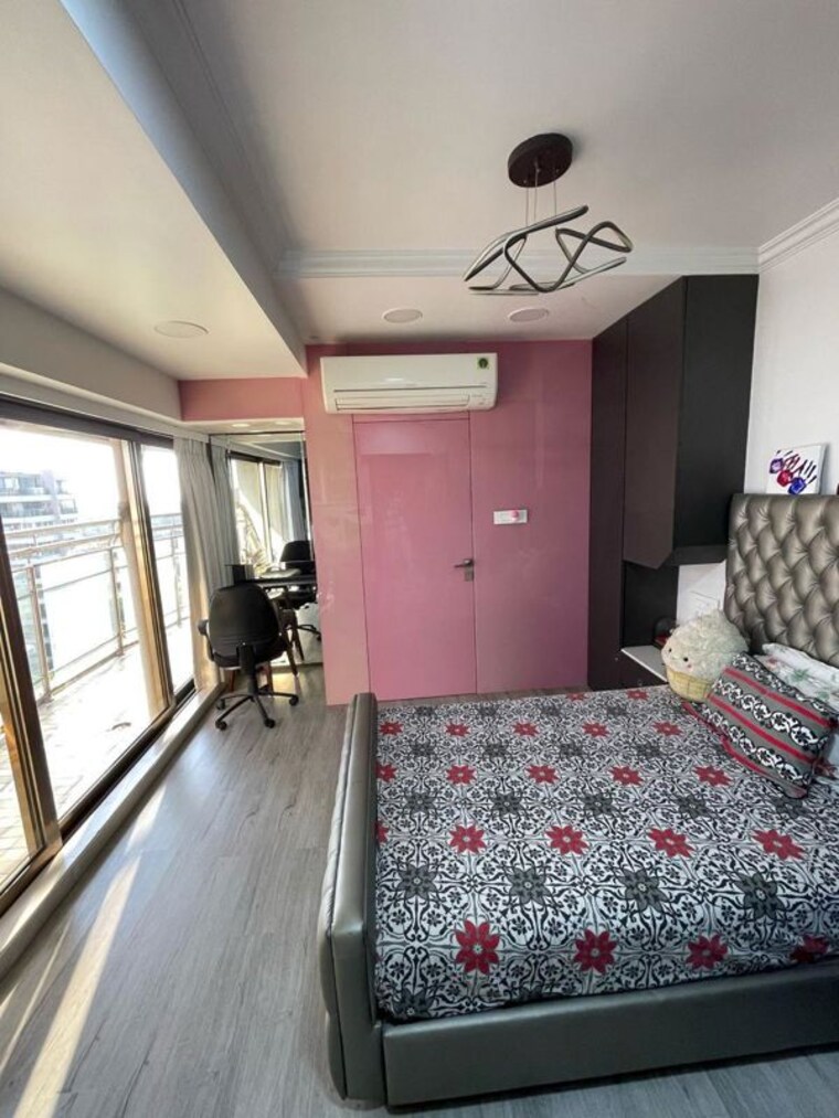Bedroom, tapovan-chs 6+ Bedroom 4000 Sq.Ft. Apartment In Santacruz West Mumbai 10574845