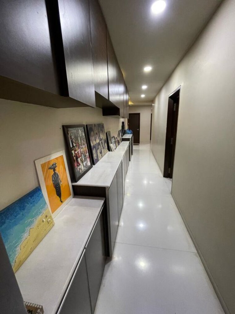 undefined, tapovan-chs 6+ Bedroom 4000 Sq.Ft. Apartment In Santacruz West Mumbai 10574845