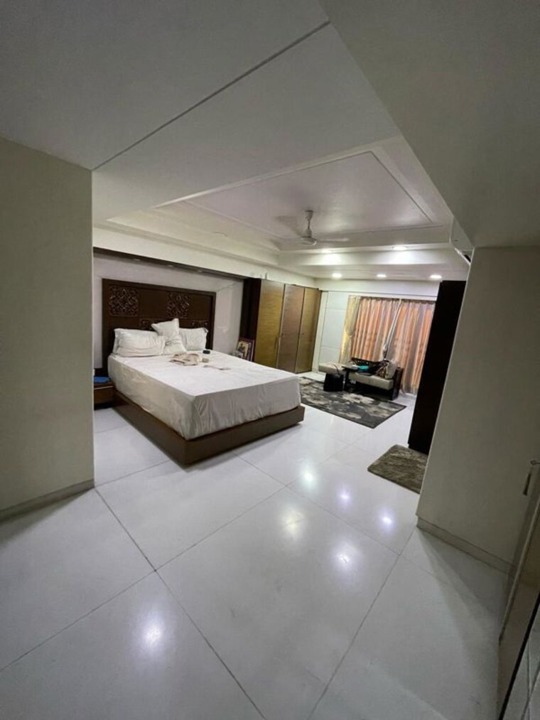 Kitchen, tapovan-chs 6+ Bedroom 4000 Sq.Ft. Apartment In Santacruz West Mumbai 10574845