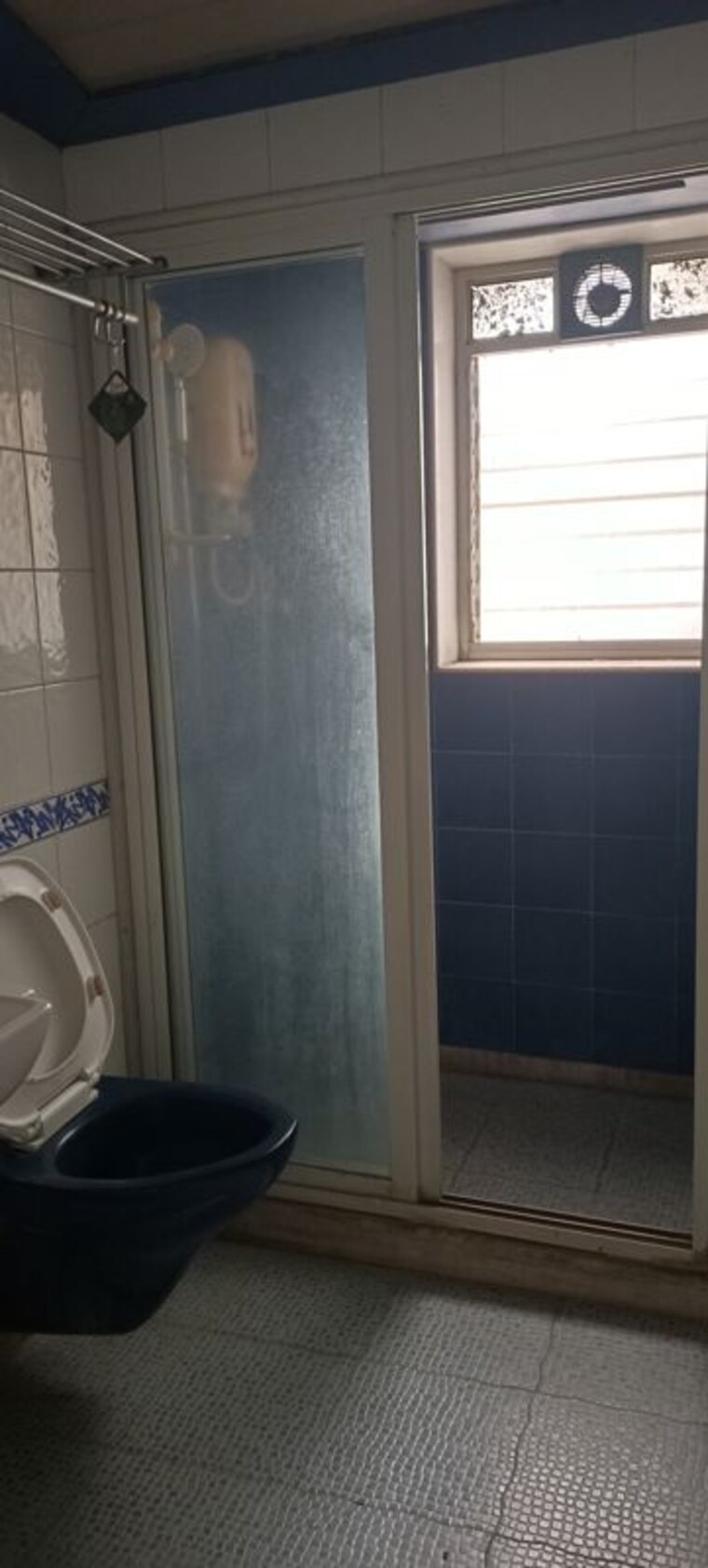 Bathroom, shubhada-tower 2 Bedroom 850 Sq.Ft. Apartment In Worli Mumbai 10574862