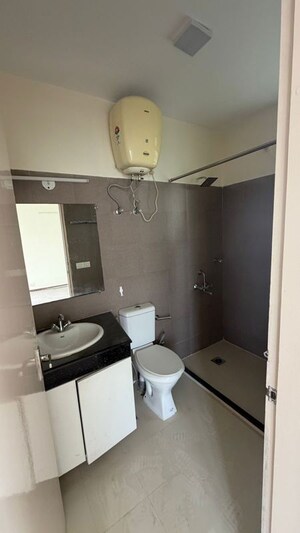 Team Area in 3 BHK Apartment at Pioneer Park Phase 1, Sector 61 – for Sale