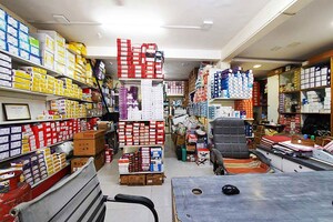  Shop – Exterior View View at Ravet - for Rent
