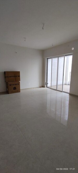 Room in 3 BHK Apartment at Godrej 24, Hinjewadi – for Sale