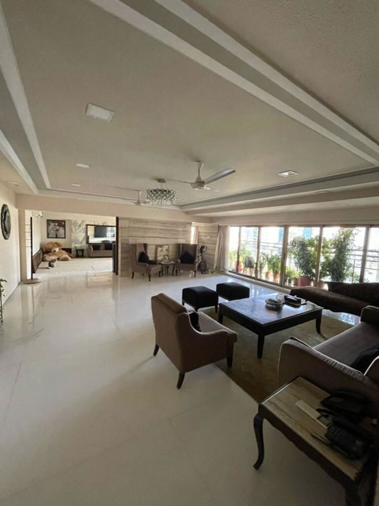 Team Area, tapovan-chs 6+ Bedroom 4000 Sq.Ft. Apartment In Santacruz West Mumbai 10574900