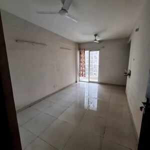 Room in 2 BHK Apartment at Signature Global The Millennia, Sector 37d – for Rent