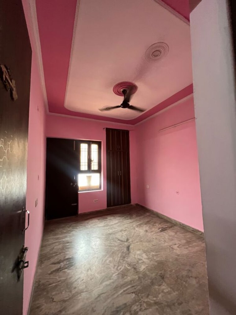 Room, green fields colony 2 Bedroom 1236 Sq.Ft. Builder Floor In Green Fields Colony Faridabad 10574909