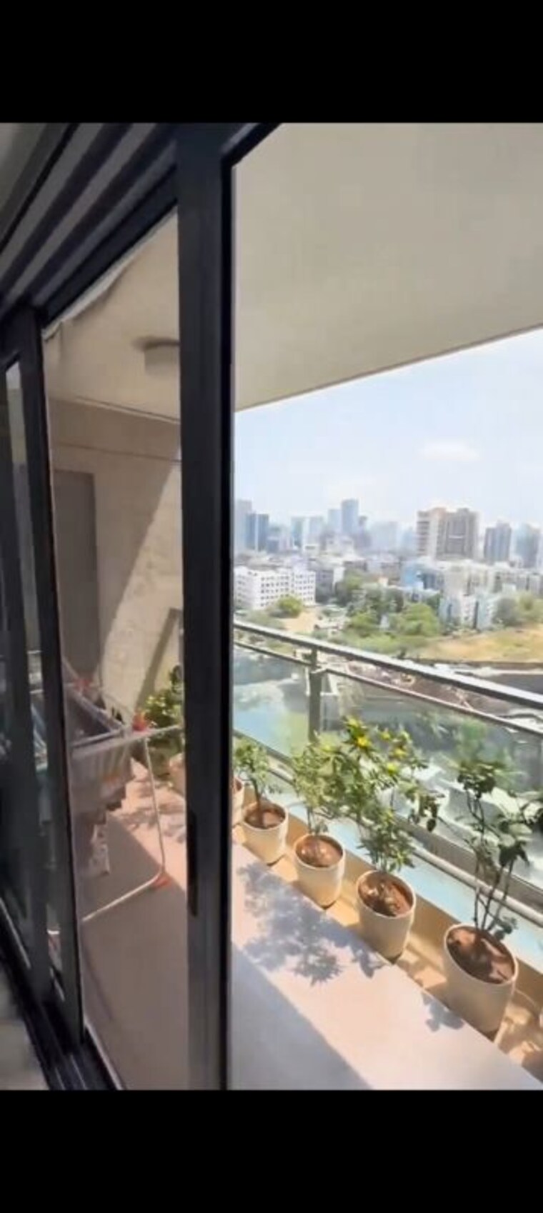 Balcony, imperial-heights-goregaon-west 3.5 Bedroom 1400 Sq.Ft. Apartment In Goregaon West Mumbai 10574921