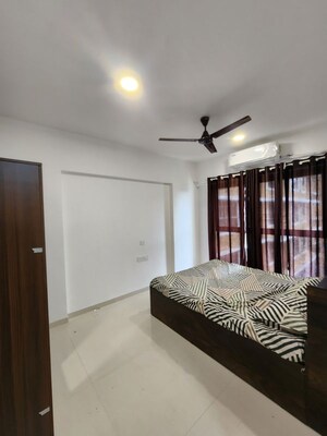 Master Bedroom in 2 BHK Apartment at Pride Panorama Mumbai, Sakinaka – for Rent
