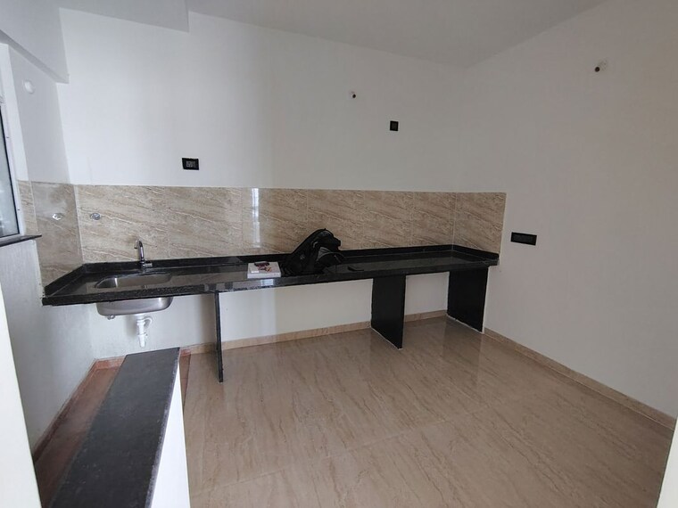 Kitchen, vtp-beaumonde 2 Bedroom 720 Sq.Ft. Apartment In Kharadi Pune 10574898
