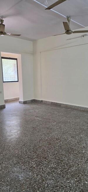 Room in 1 BHK Apartment at Ghatkopar East – for Rent
