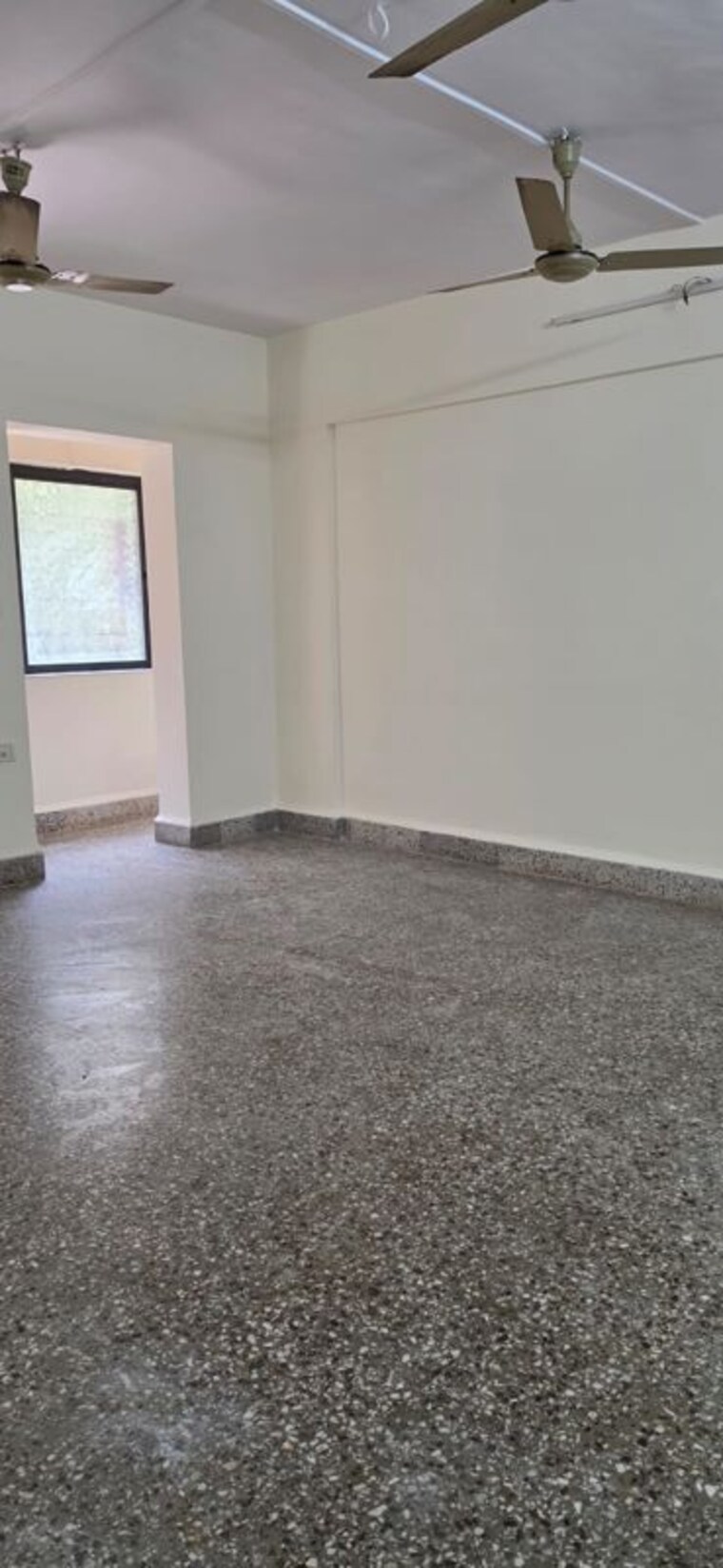 Room, ghatkopar east 1 Bedroom 430 Sq.Ft. Apartment In Ghatkopar East Mumbai 10574949