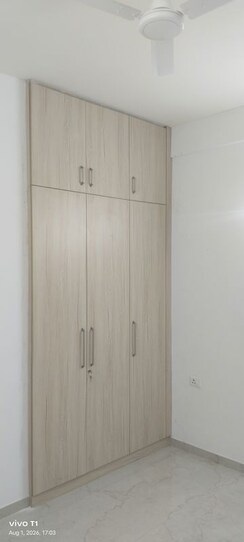2.5 BHK + Basement Builder Floor For Rent in Smart World Orchard