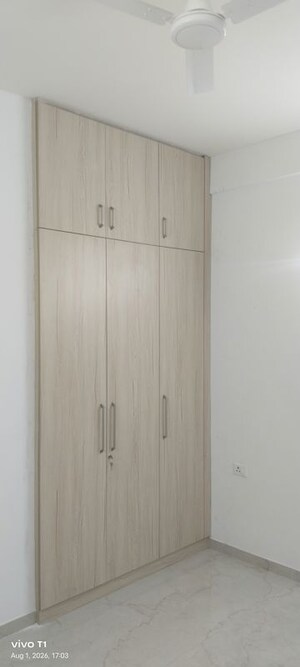 2.5 BHK Builder Floor For Rent in Smart World Orchard, Sector 61