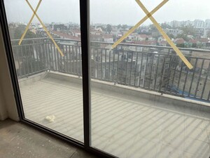 Balcony in 2 BHK Builder Floor at Sector 22 – for Rent