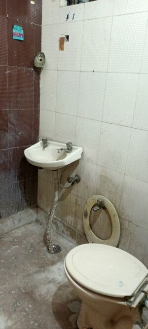 Bathroom in 2 BHK Builder Floor at Govindpuri – for Rent