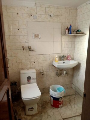 Bathroom in 2 BHK Builder Floor at Sector 21 – for Rent