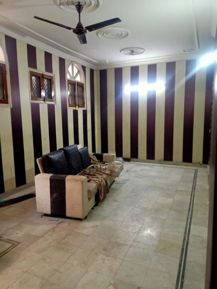 Living Room, sector 21 2 Bedroom 1250 Sq.Ft. Builder Floor In Sector 21 Gurgaon 10574975