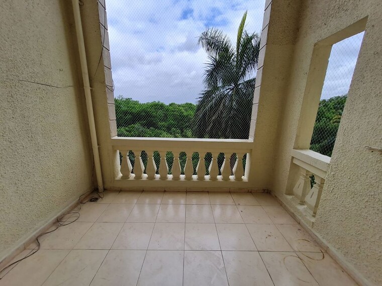 Balcony, lunkad-goldcoast 3 Bedroom 1600 Sq.Ft. Apartment In Viman Nagar Pune 10574976