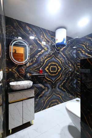 Furnished Amenities in 4 BHK Builder Floor at Sector 43 – for Rent