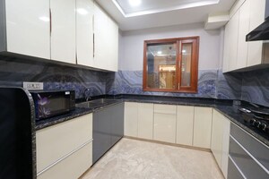 Kitchen in 4 BHK Builder Floor at Sector 43 – for Rent
