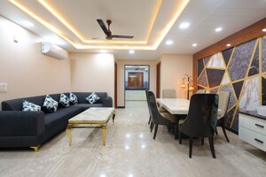 4 BHK Builder Floor For Rent in Sector 43