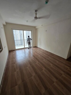 Room in 2 BHK Apartment at Angel Mercury, Vaibhav Khand – for Rent