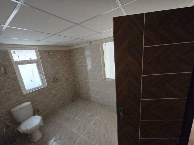 Bathroom, angel-mercury 2 Bedroom 1155 Sq.Ft. Apartment In Vaibhav Khand Ghaziabad 10574998