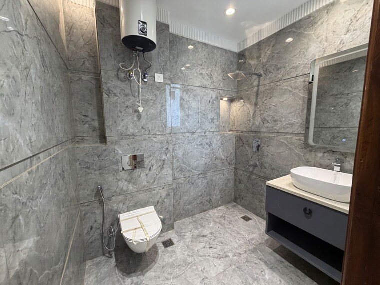Bathroom, m3m-antalya-hills 3.5 Bedroom 1595 Sq.Ft. Apartment In Sector 79 Gurgaon 10575004