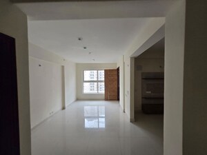 3 BHK Builder Floor For Rent in Kanha Apartments Indirapuram, Shakti Khand 2
