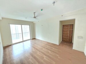 Room in 3 BHK Builder Floor at Kanha Apartments Indirapuram, Shakti Khand 2 – for Rent