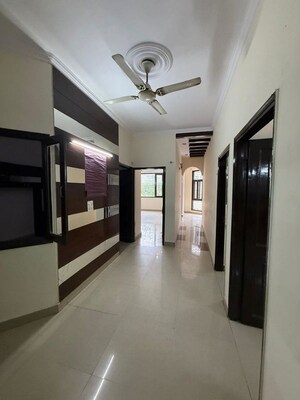Room in 3 BHK Builder Floor at Kalkaji – for Rent