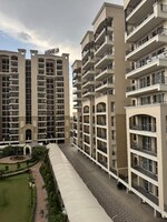 3 BHK + Servant Room 2284 Sq.Ft. Apartment in Allwin El Spazia