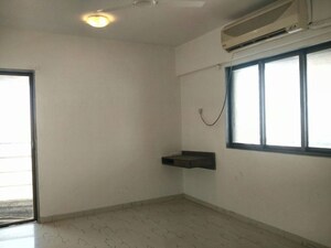 2 BHK Apartment For Sale in Worli