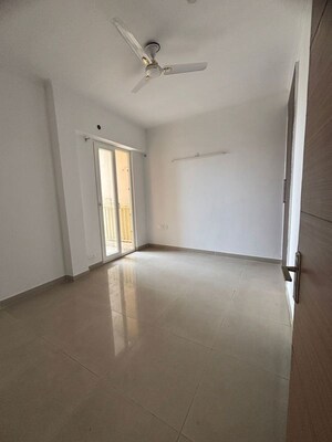 Room in 2 BHK Apartment at Saya Zion, Sector 4 Greater Noida – for Sale