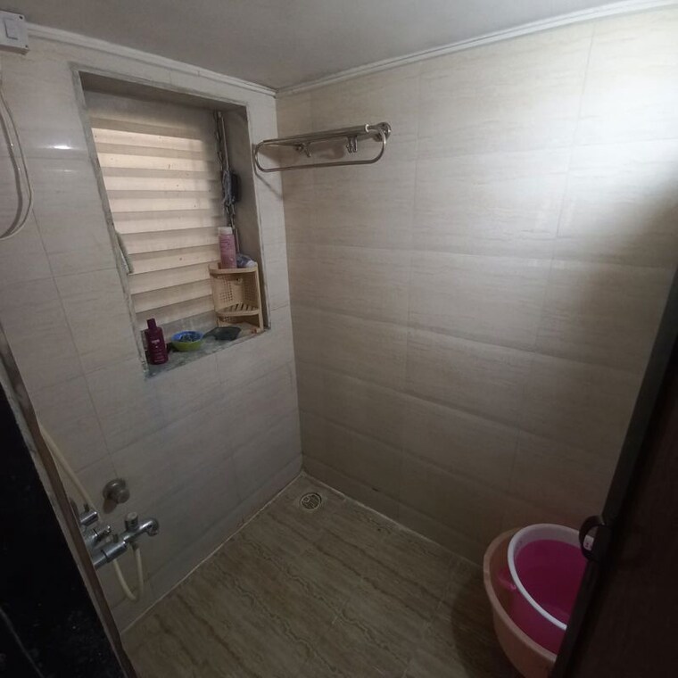 Bathroom, vasant-leela-complex 1 Bedroom 380 Sq.Ft. Apartment In Vijay Nagari Thane 10575052