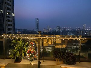 Gym in 3 BHK Apartment at Worli – for Sale