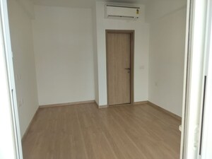 Room in 3.5 BHK Builder Floor at DLF Gardencity Enclave, Sector 93 – for Sale