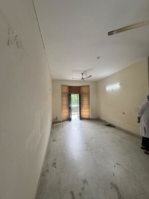 Dining Room in 3 BHK Builder Floor at Greater Kailash ii – for Rent