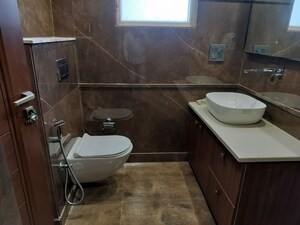 Team Area in 4 BHK Builder Floor at Emaar Emerald Floors, Sector 65 – for Sale