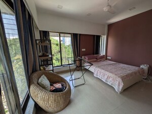 Bedroom in 1 BHK Apartment at Grotto Apartment, Bandra West – for Rent