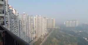 3 BHK Apartment – Exterior View View at Amrapali Platinum, Sector 119 - for Sale