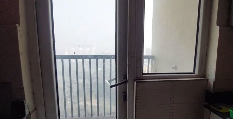Balcony, amrapali-platinum 3 Bedroom 1495 Sq.Ft. Apartment In Sector 119 Noida 10575103