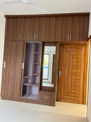 Furnished Amenities in 2.5 BHK Independent House at Nehrugram – for Rent