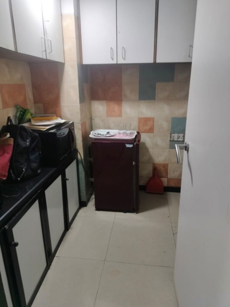 Kitchen, orbit-plaza Commercial Office Space 3500 Sq.Ft. In Prabhadevi Mumbai 10575061