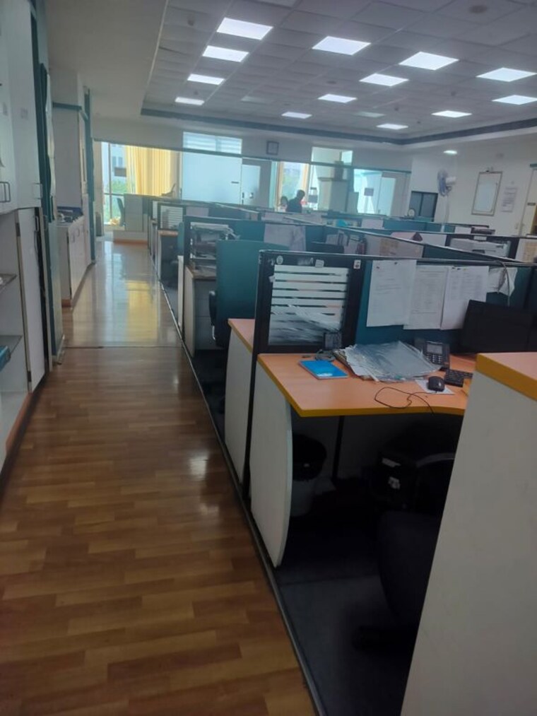 Kitchen, orbit-plaza Commercial Office Space 3500 Sq.Ft. In Prabhadevi Mumbai 10575061