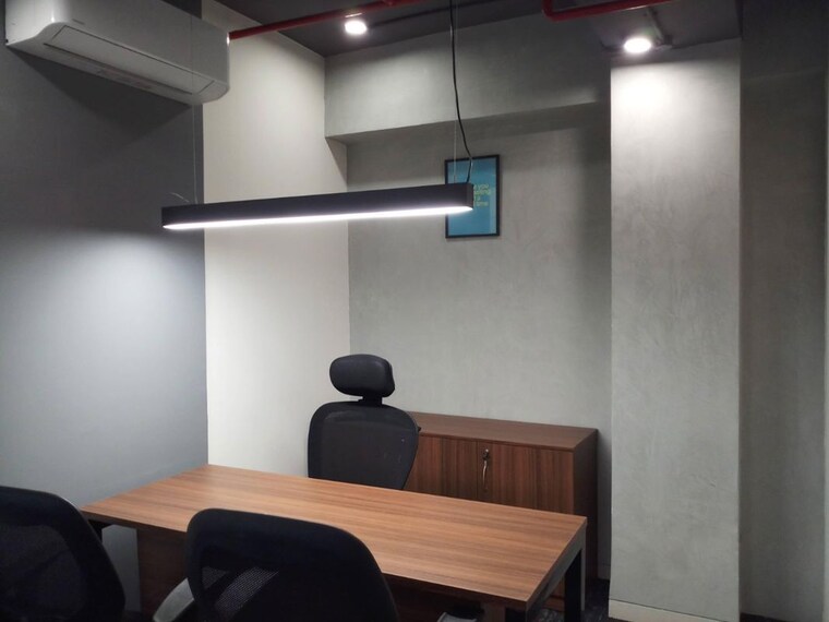 Team Area, south tukoganj Commercial Office Space 1750 Sq.Ft. In South Tukoganj Indore 10575118